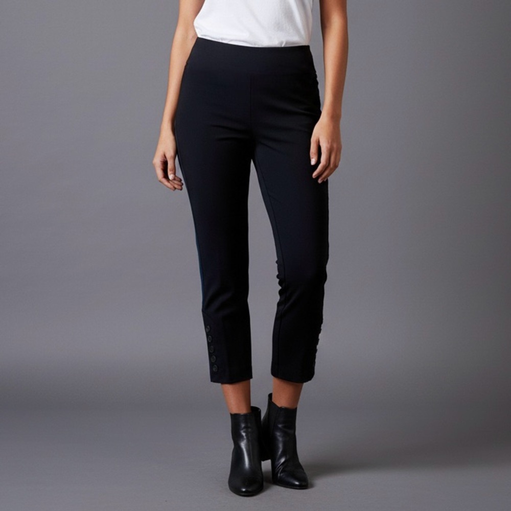 Simply Vera Vera Wang Black Pull-On Ankle Pants – Size S